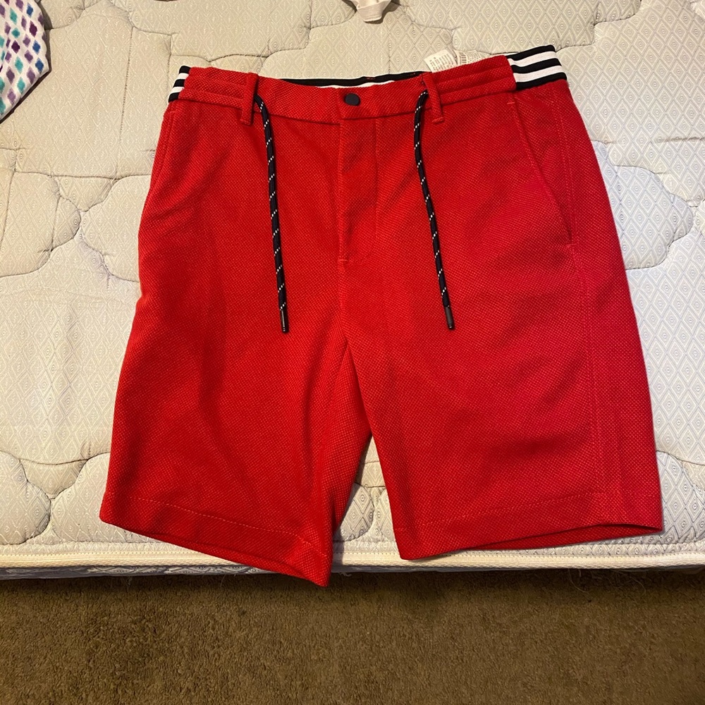 Zara Men’s Slim Fit Boating Shorts